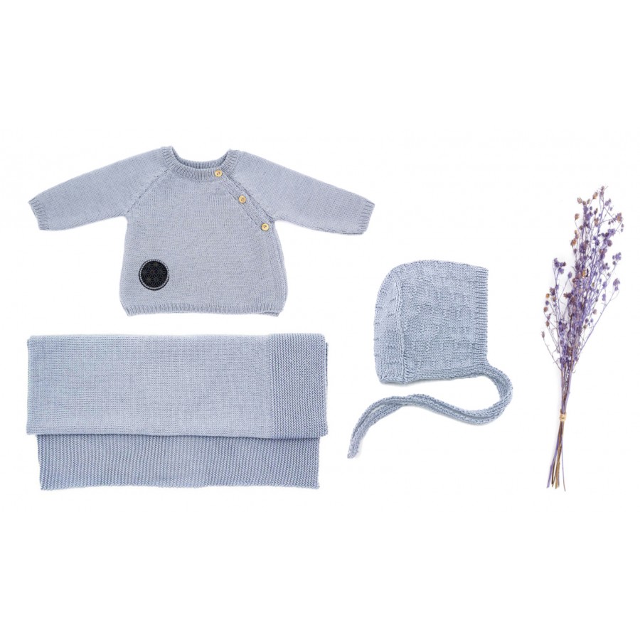 coffret-naissance-couverture-brassiere-beguin-tricot