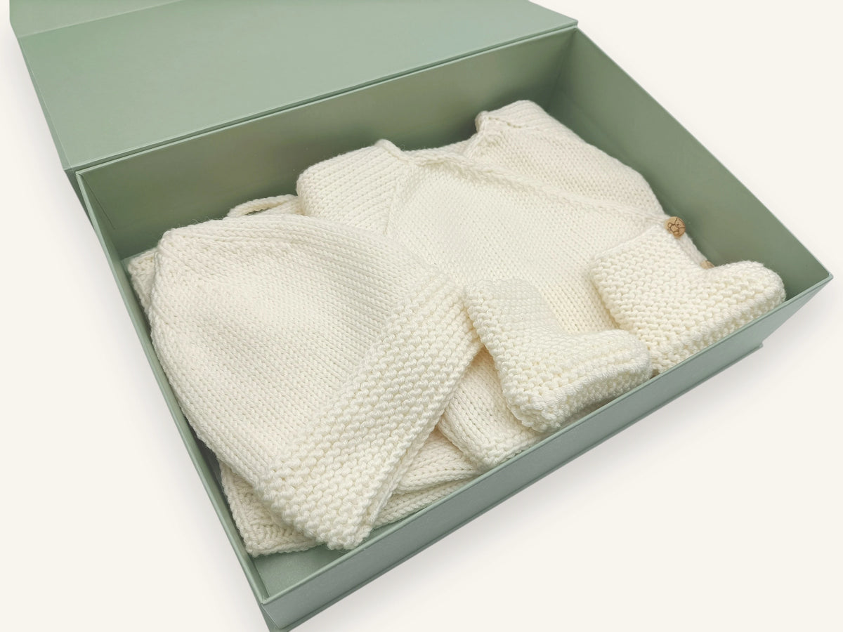 Trousseau de naissance tricot laine mérinos - Chouchou écru
