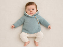 Babyjasje met capuchon Nono – babyuitzet merinowol