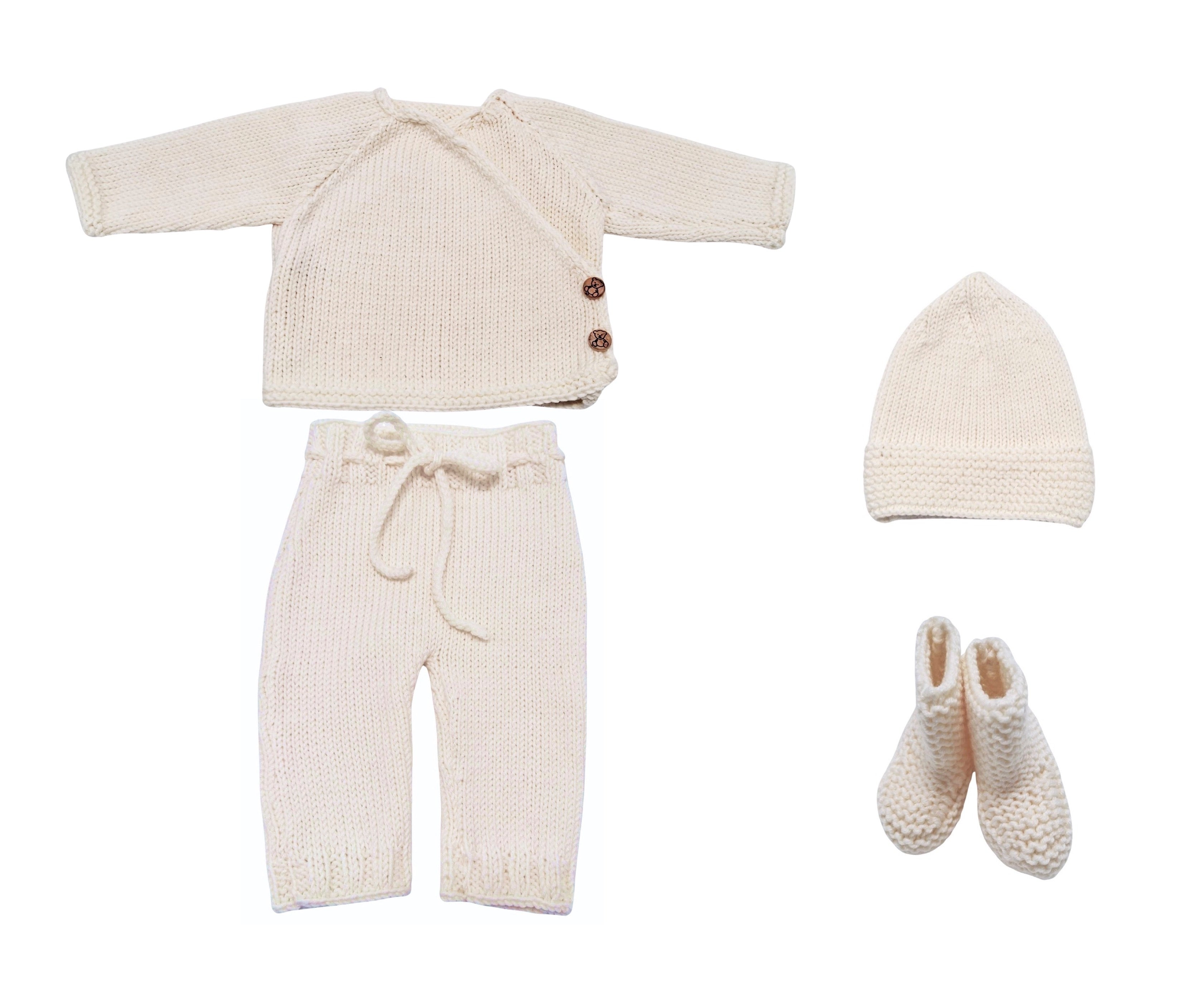 Trousseau de naissance en laine mérinos | Bienvenue écru