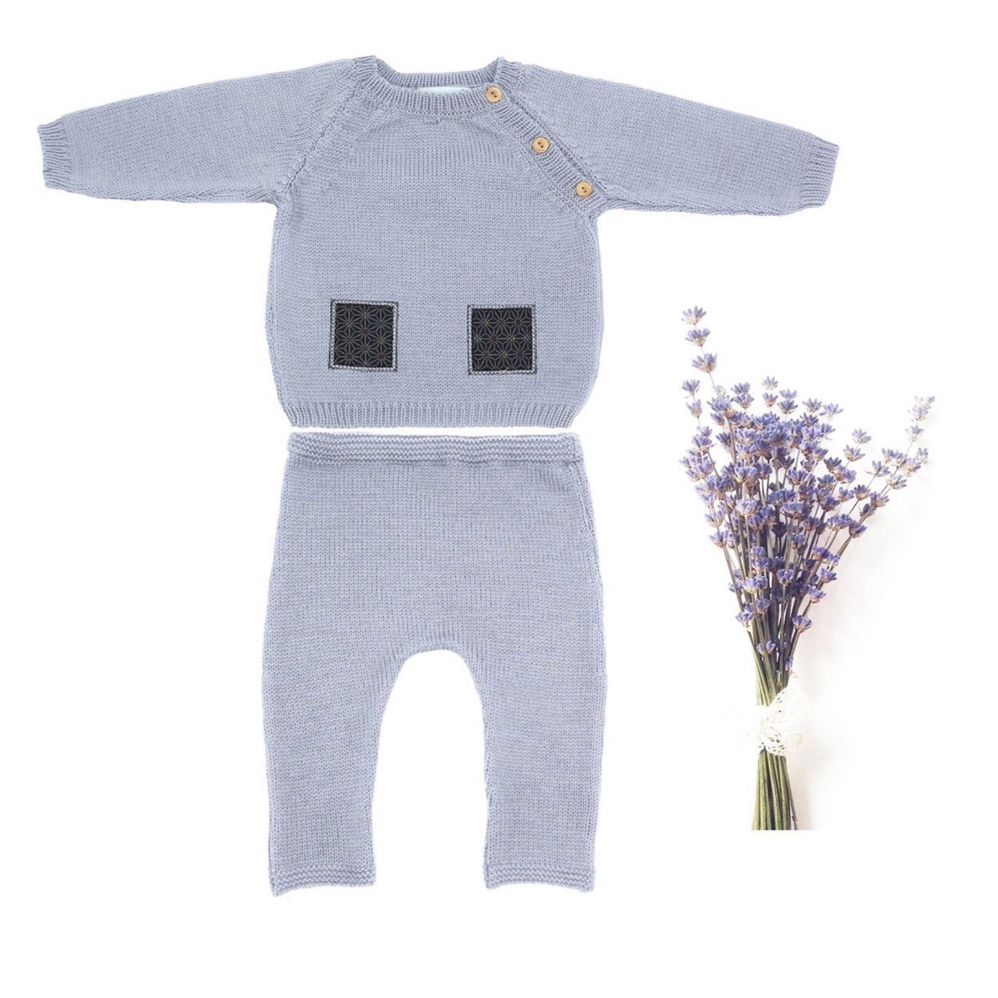 Ensemble bébé pull et pantalon gris en laine mérinos, tricoté en France