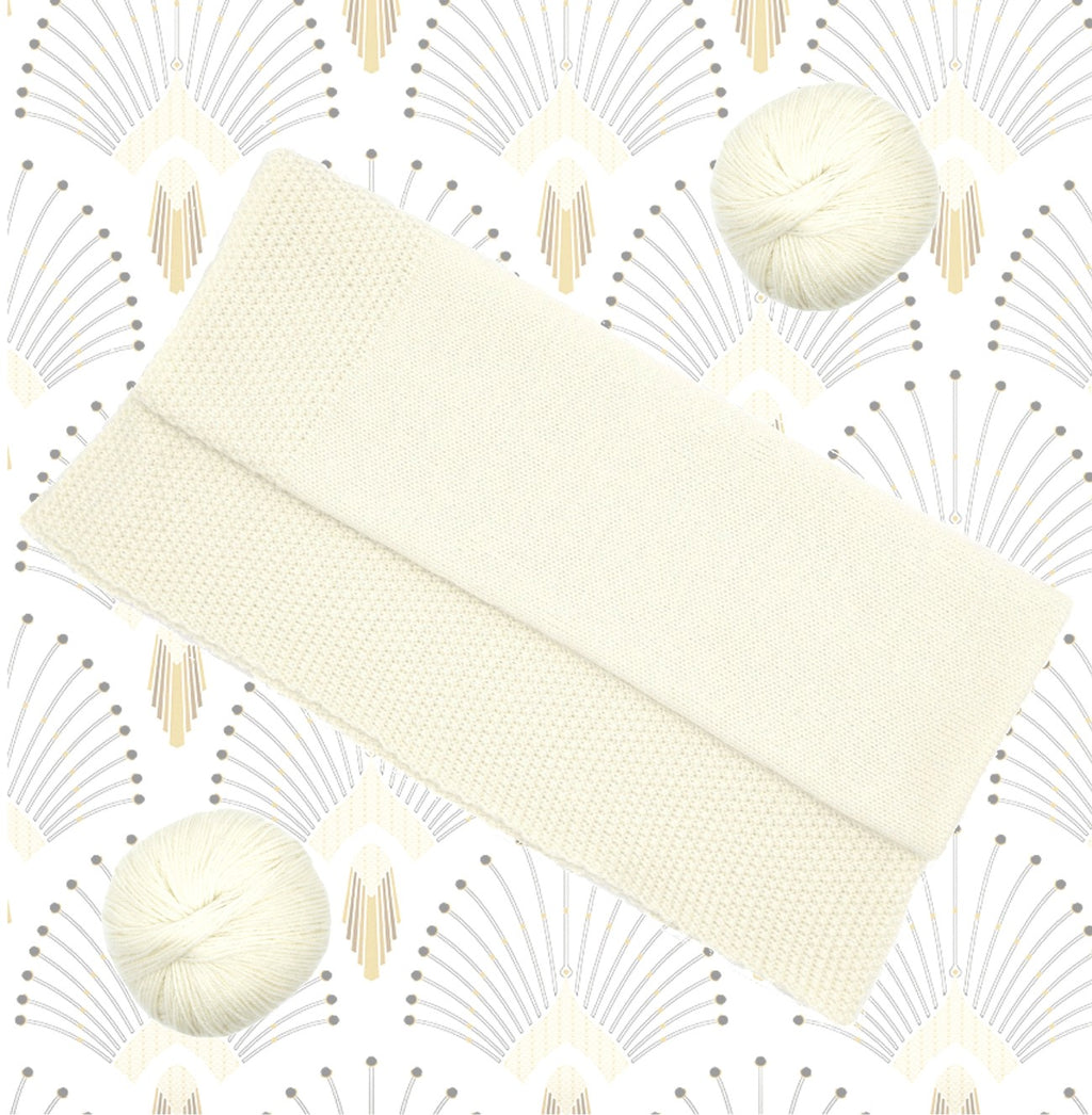 Couverture bébé en laine mérinos écru, tricotée en France